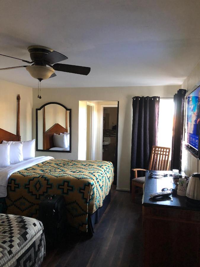 Apache Lodge Prescott Esterno foto