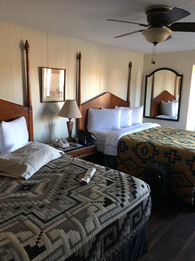 Apache Lodge Prescott Esterno foto