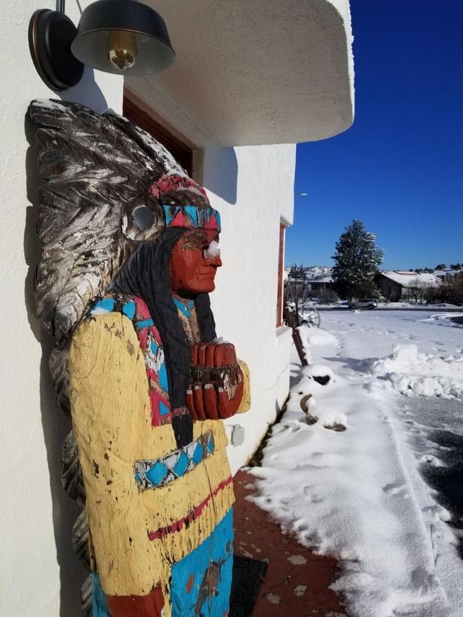 Apache Lodge Prescott Esterno foto